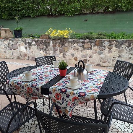 Appartamento Con Giardino A Cisano Di Bardolino Kültér fotó