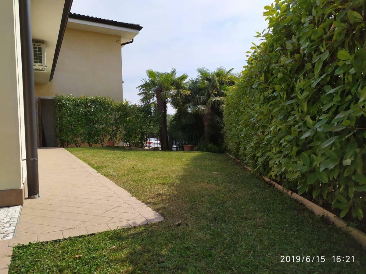Appartamento Con Giardino A Cisano Di Bardolino Kültér fotó